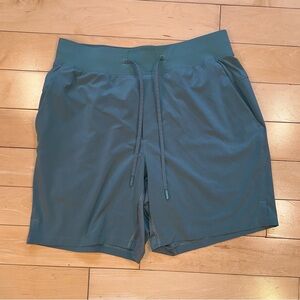 Lululemon Men’s Shorts Size M
